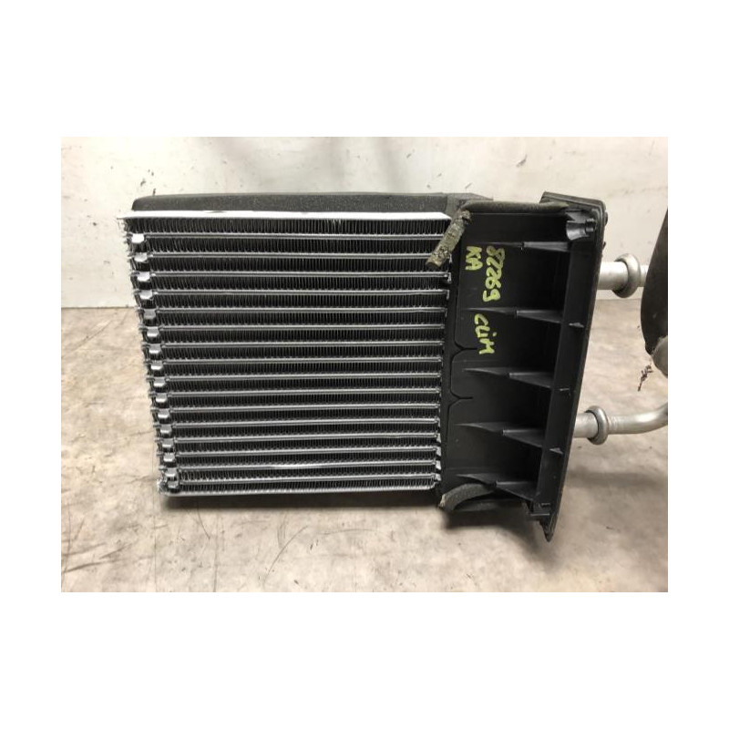 Radiateur clim FORD STREETKA CABRIOLET d’occasion
