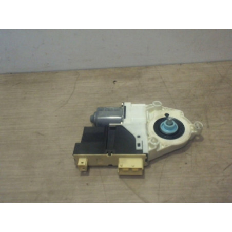 Moteur leve vitre avant droit PEUGEOT 307 PHASE 1 d’occasion