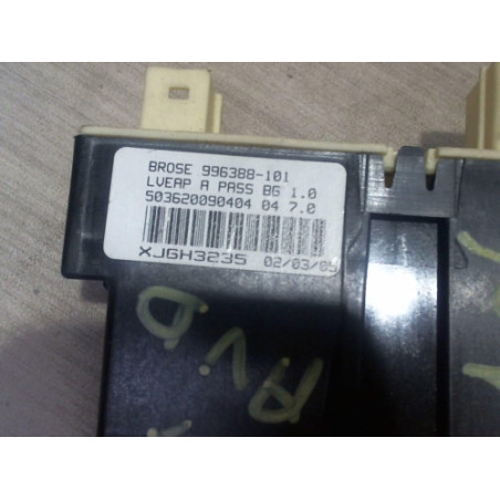 Moteur leve vitre avant droit PEUGEOT 307 PHASE 1 d’occasion