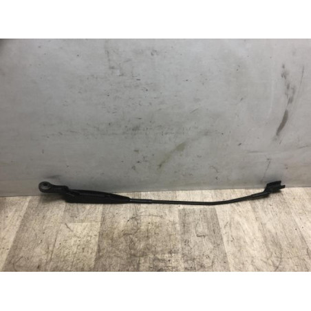 Bras essuie glace avant droit FIAT 500 2 PHASE 2 d’occasion