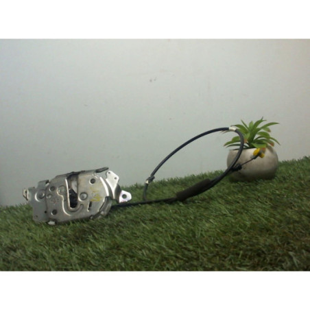 Serrure de hayon NISSAN NV200 d’occasion