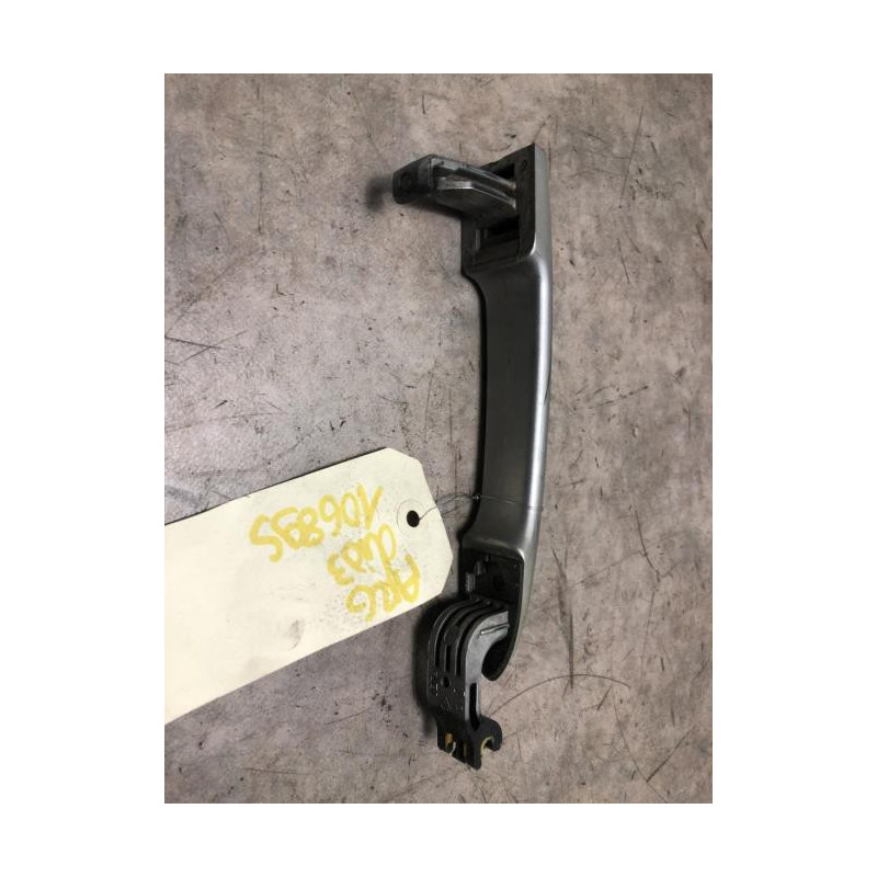 Poignee porte arriere gauche RENAULT CLIO 3 PHASE 2 d’occasion