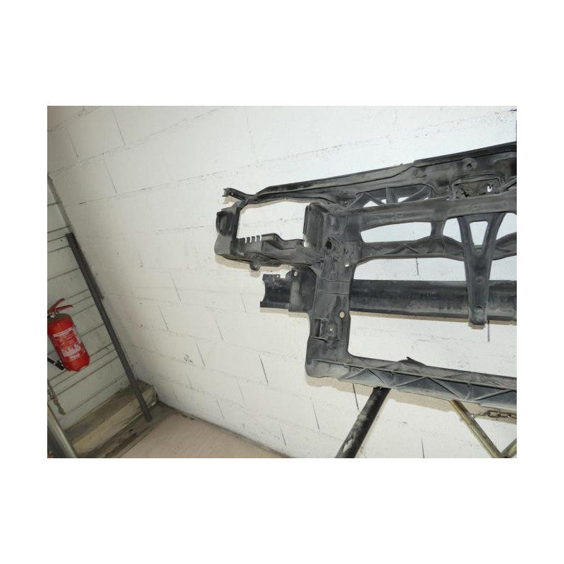 Armature avant, Masque avant VOLKSWAGEN GOLF 4 d’occasion