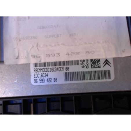 Calculateur moteur CITROEN C4 1 PHASE 1 d’occasion