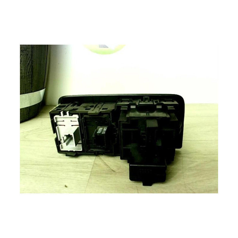 Commande de reglage hauteur de phare RENAULT MEGANE 3 PHASE 1 d’occasion