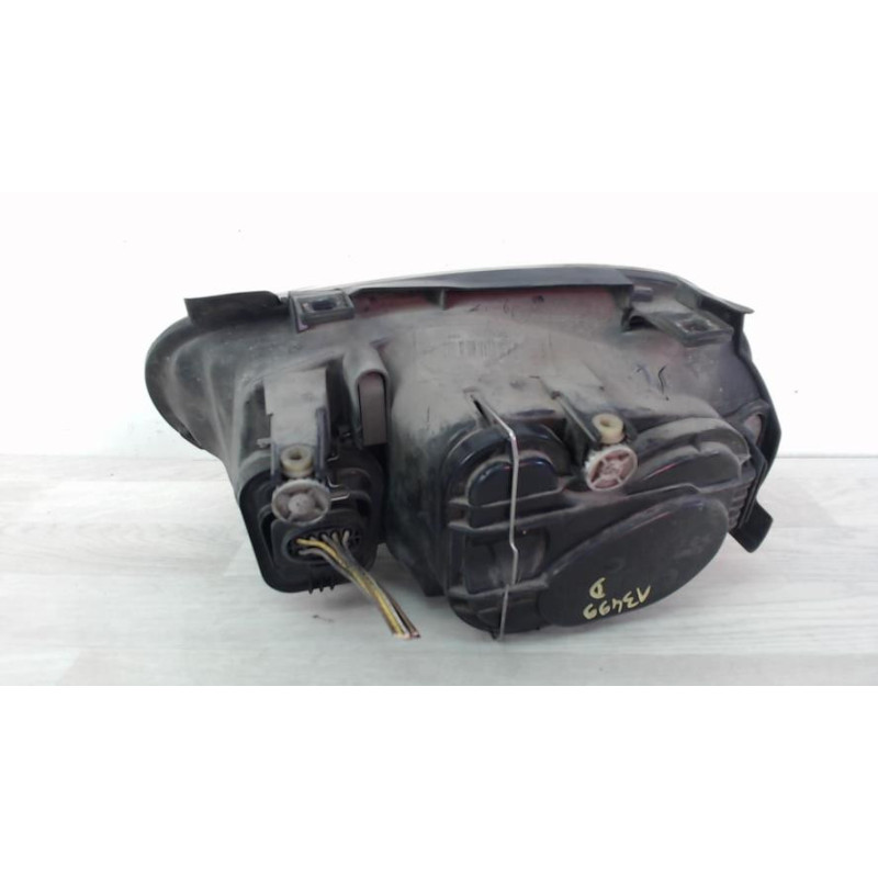 Optique avant principal droit (feux)(phare) CITROEN BERLINGO 1 PHASE 1 d’occasion