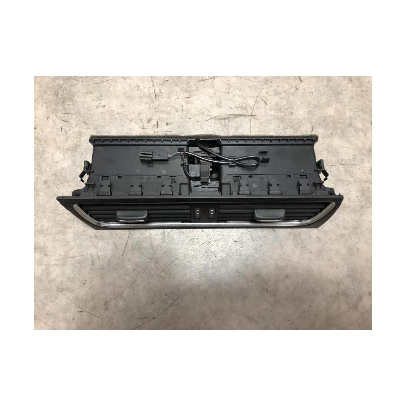 Aerateur tableau de bord AUDI A4 3 AVANT PHASE 1 BREAK d’occasion