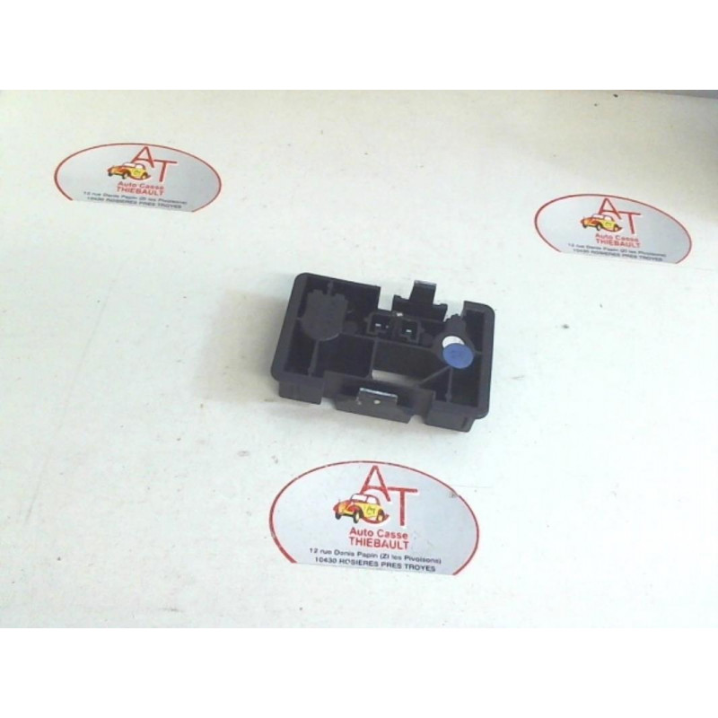 Platine feu arriere droit CITROEN XANTIA SX 16S d’occasion