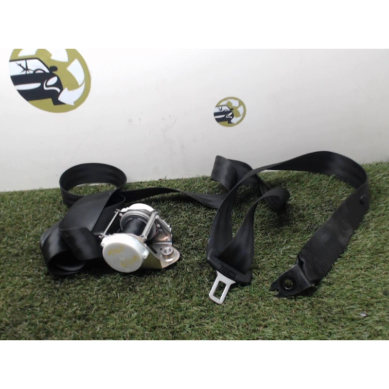 Ceinture arriere gauche VOLKSWAGEN PASSAT 5 BREAK d’occasion