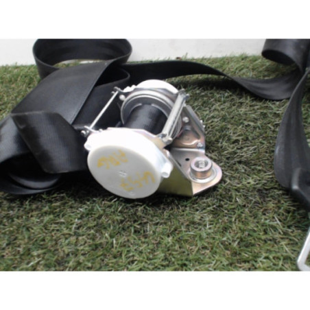 Ceinture arriere gauche VOLKSWAGEN PASSAT 5 BREAK d’occasion