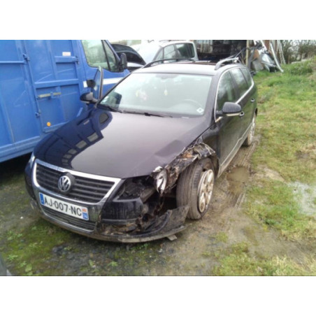 Ceinture arriere gauche VOLKSWAGEN PASSAT 5 BREAK d’occasion