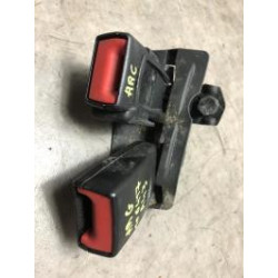 Attache ceinture arriere gauche AUDI A4 3 AVANT PHASE 1 BREAK d’occasion