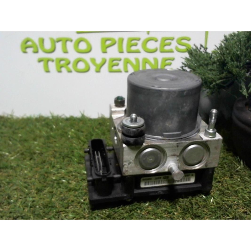 Bloc ABS (freins anti-blocage) RENAULT MODUS PHASE 1 d’occasion