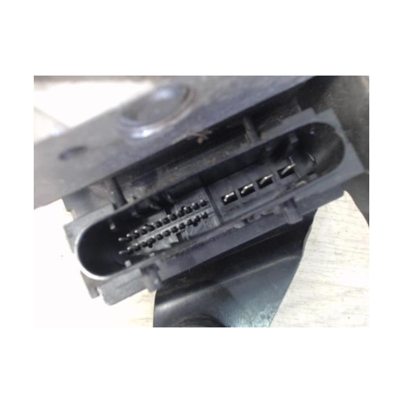 Bloc ABS (freins anti-blocage) RENAULT MEGANE 2 PHASE 1 d’occasion