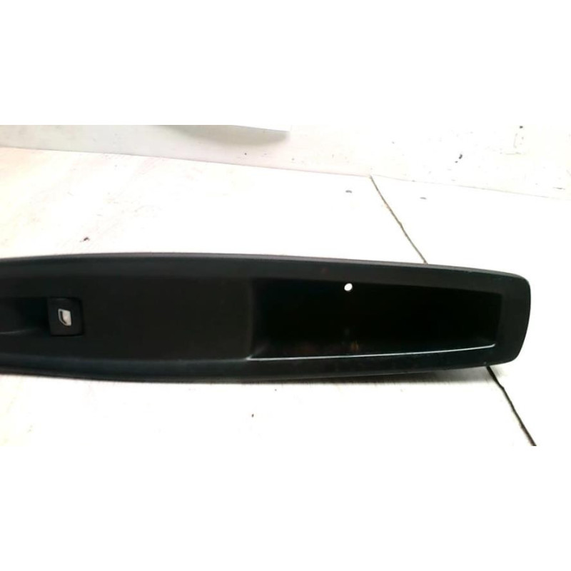Interrupteur de leve vitre avant droit CITROEN C4 1 PHASE 1 COUPE d’occasion