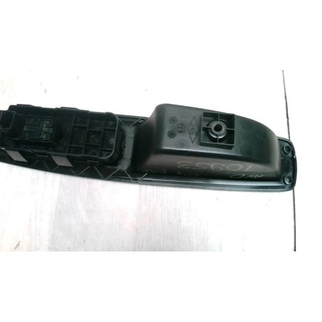 Interrupteur de leve vitre avant droit CITROEN C4 1 PHASE 1 COUPE d’occasion