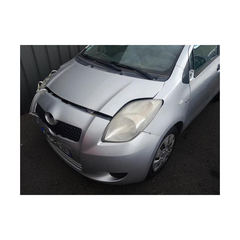 Capot TOYOTA YARIS 2 PHASE 1 d’occasion