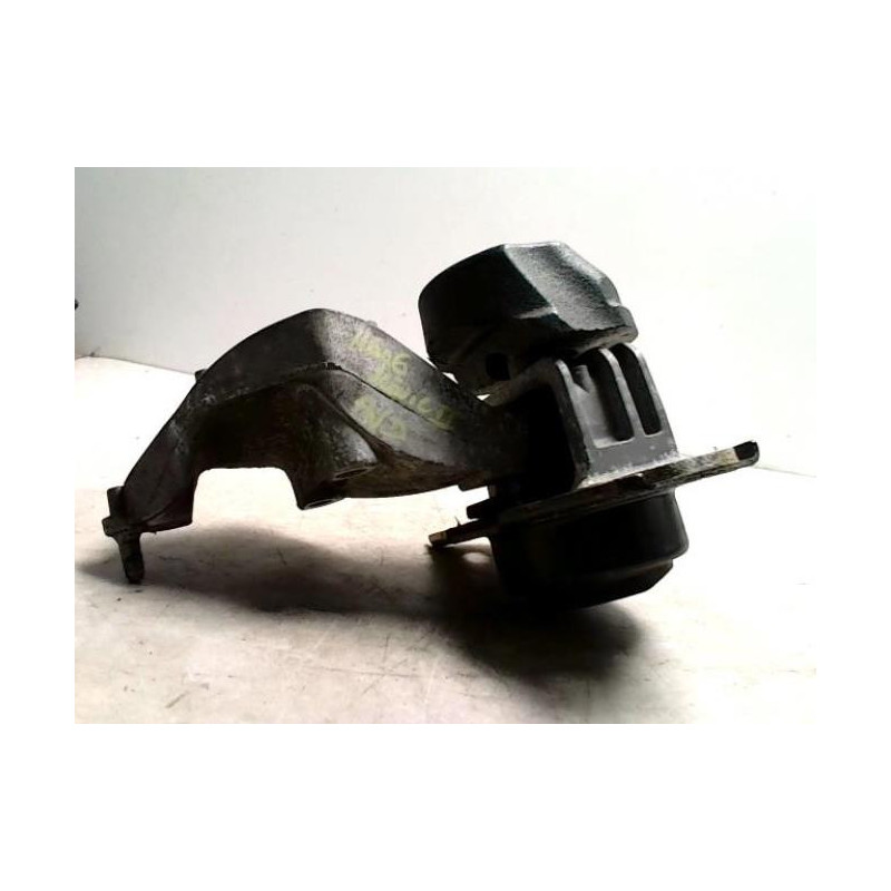 Support moteur droit RENAULT SCENIC 2 PHASE 2 d’occasion