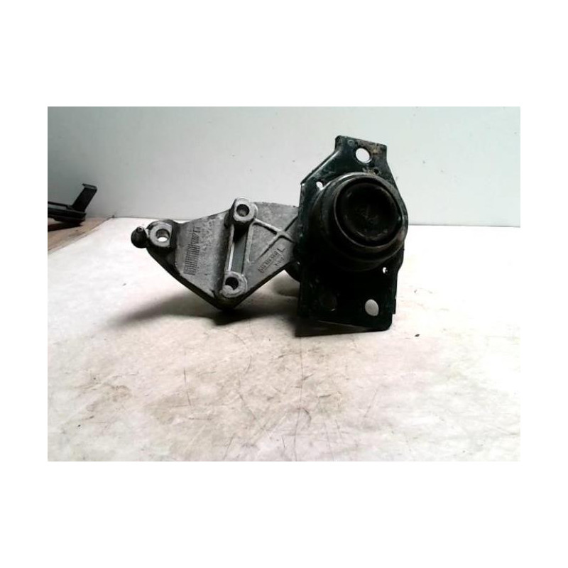 Support moteur droit RENAULT SCENIC 2 PHASE 2 d’occasion
