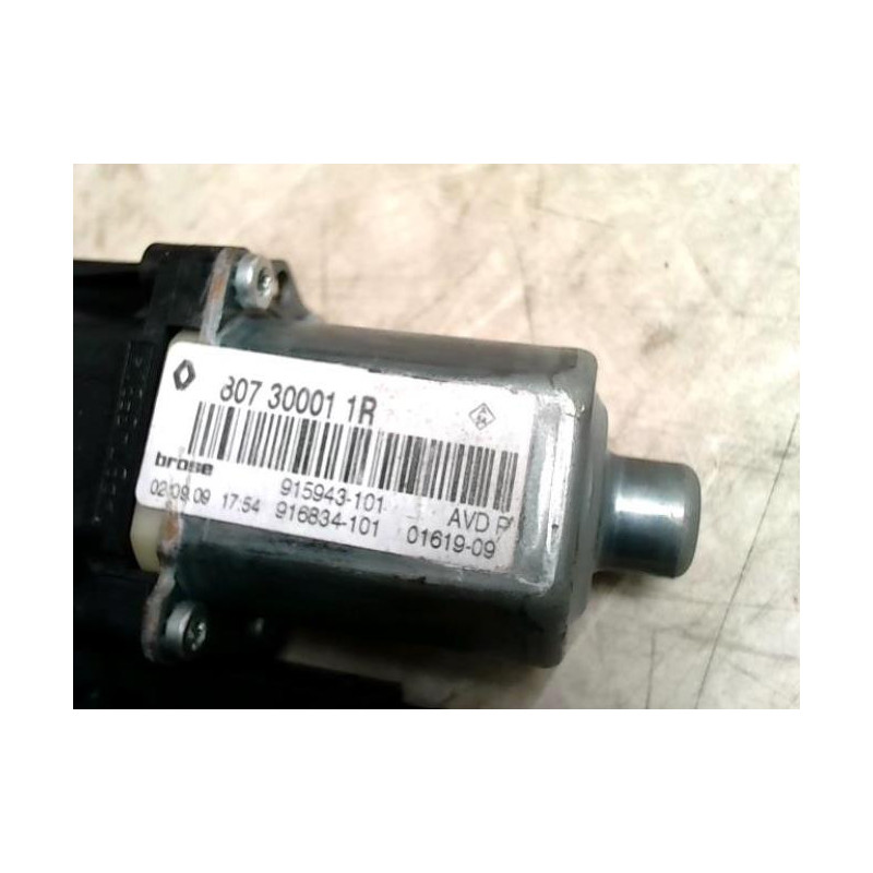 Moteur leve vitre avant droit RENAULT SCENIC 3 PHASE 1 d’occasion