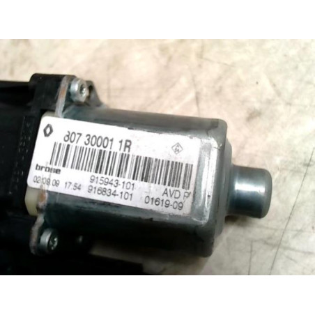 Moteur leve vitre avant droit RENAULT SCENIC 3 PHASE 1 d’occasion