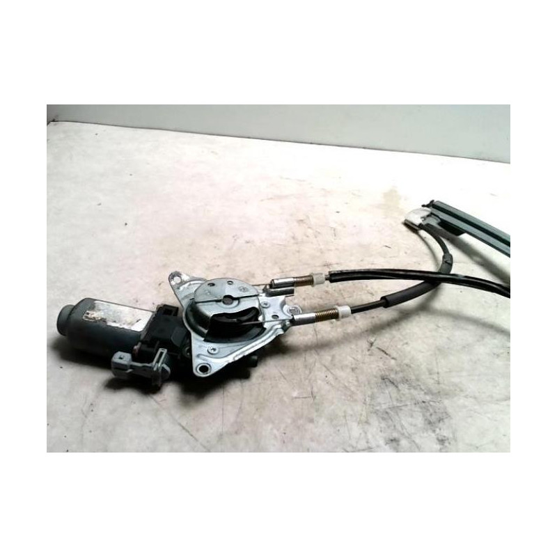 Moteur leve vitre avant gauche PEUGEOT 306 PHASE 2 d’occasion