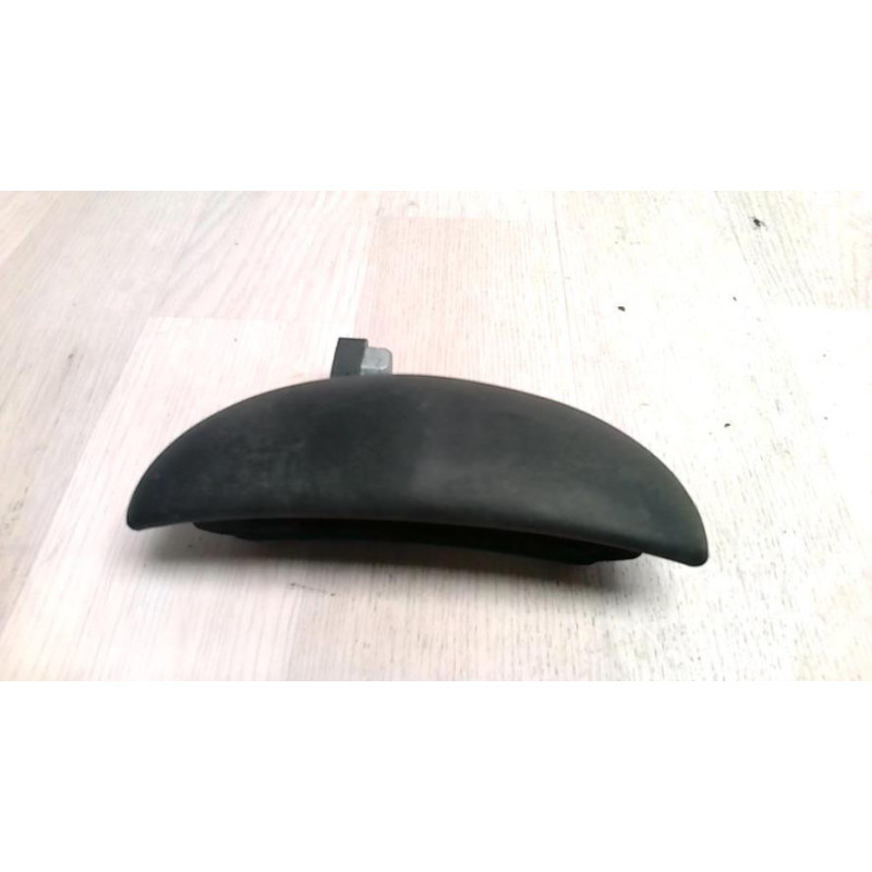 Poignee porte arriere droit PEUGEOT 107 PHASE 2 d’occasion