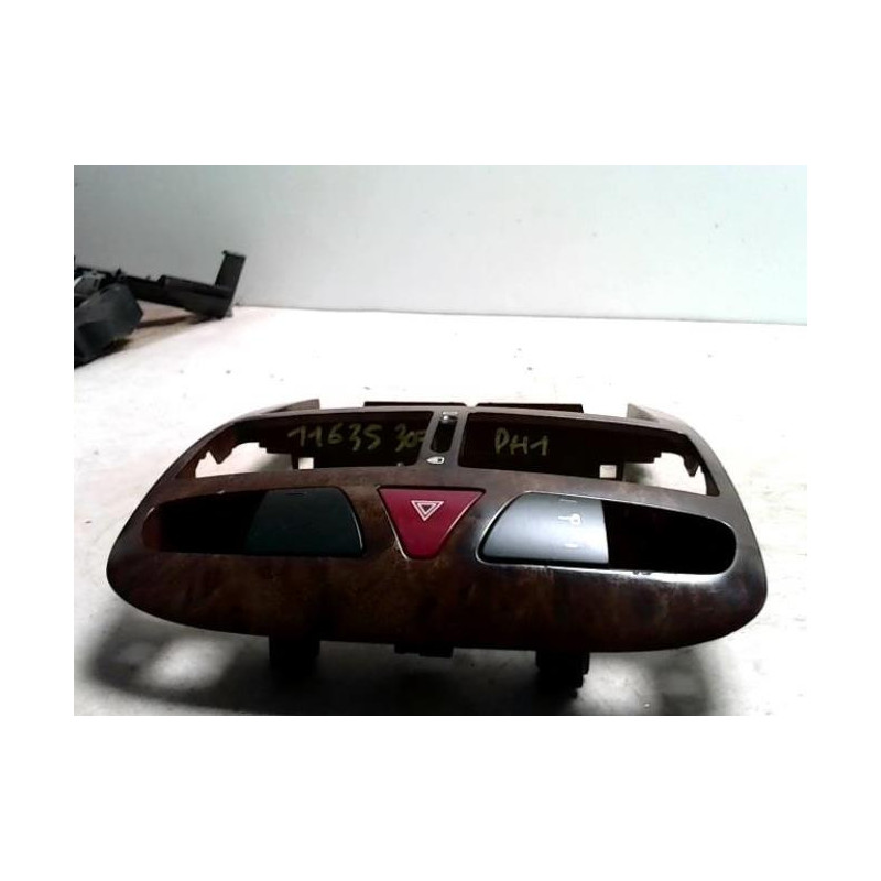 Bouton de warning PEUGEOT 307 PHASE 1 d’occasion