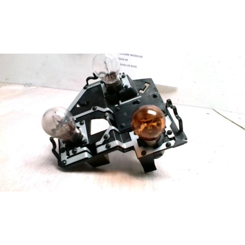 Platine feu arriere gauche PEUGEOT 206+ d’occasion