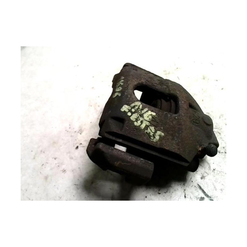 Etrier avant gauche (freinage) FORD FIESTA 5 PHASE 2 d’occasion