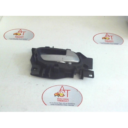 Poignee interieur avant droit PEUGEOT 207 PHASE 1 d’occasion