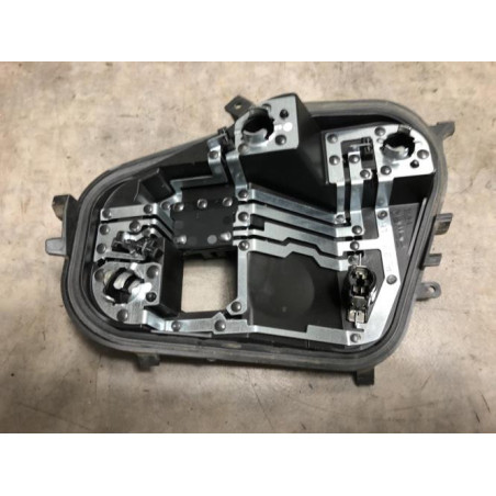 Platine feu arriere gauche DACIA SANDERO 3 d’occasion