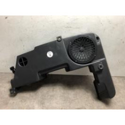 Caisson de basses AUDI A4 3 AVANT PHASE 1 BREAK d’occasion