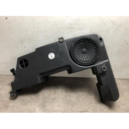 Caisson de basses AUDI A4 3 AVANT PHASE 1 BREAK d’occasion