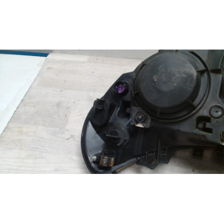 Optique avant principal droit (feux)(phare) OPEL CORSA B PHASE 2 d’occasion