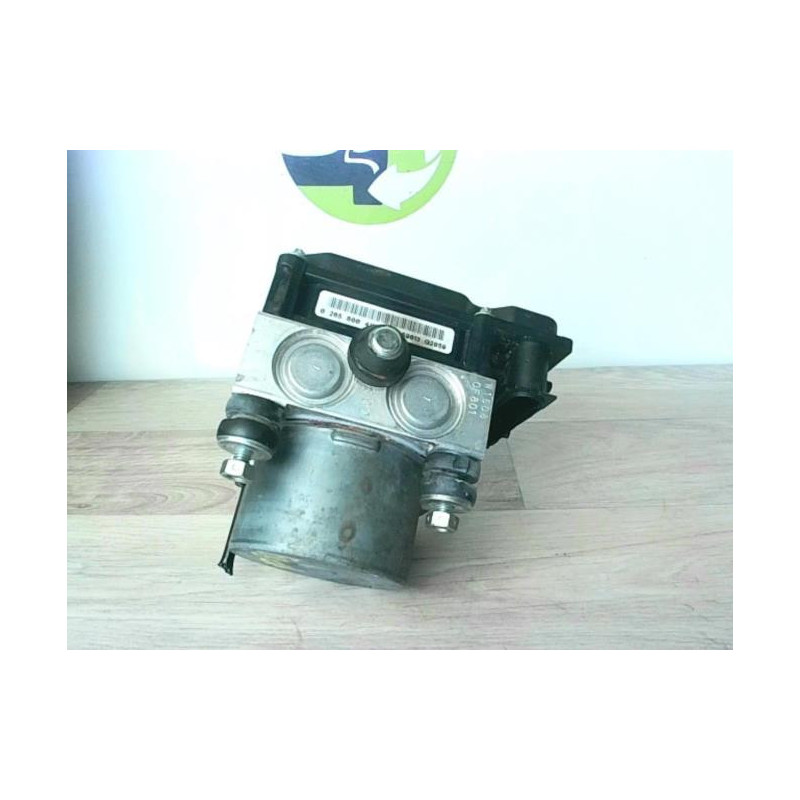 Bloc ABS (freins anti-blocage) RENAULT CLIO 3 PHASE 1 d’occasion