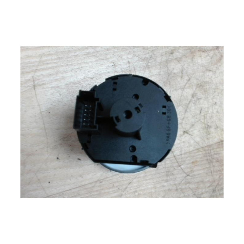 Commande de phare VOLKSWAGEN TOURAN 1 PHASE 2 d’occasion
