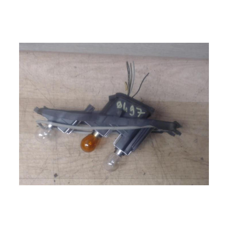 Platine feu arriere gauche RENAULT MEGANE 2 PHASE 1 d’occasion