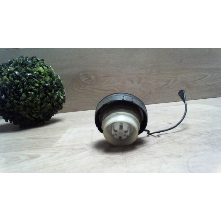 Bouchon de carburant TOYOTA YARIS 2 PHASE 1 d’occasion