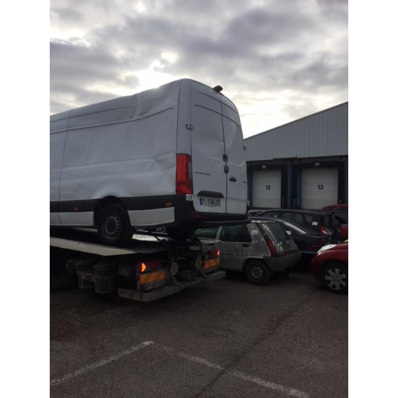 Demi arbre arriere gauche MERCEDES SPRINTER 3 d’occasion