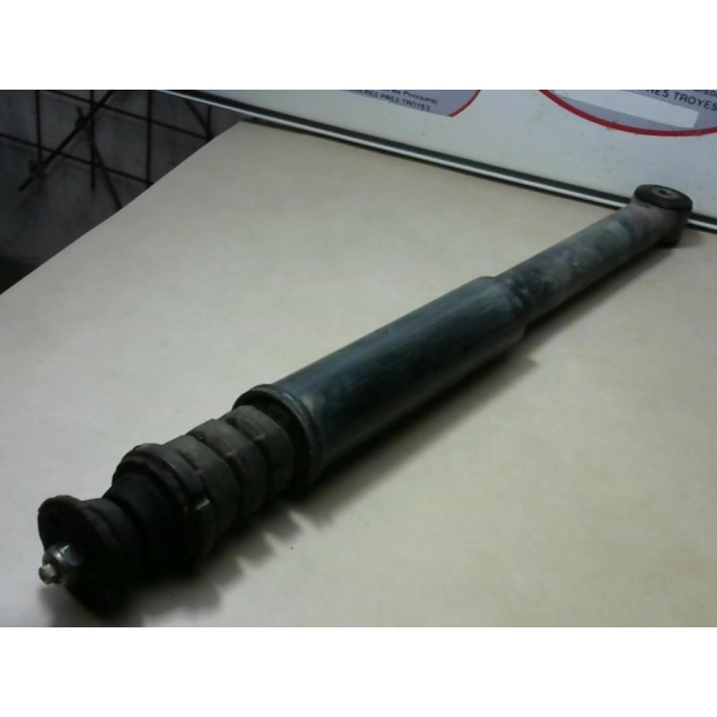 Amortisseur arriere droit RENAULT TWINGO II PHASE 1 d’occasion