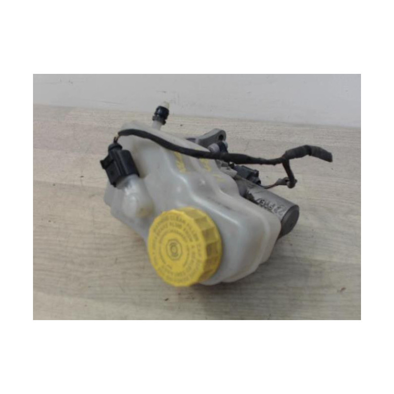 Maitre cylindre (freinage) VOLKSWAGEN POLO 5 PHASE 2 d’occasion