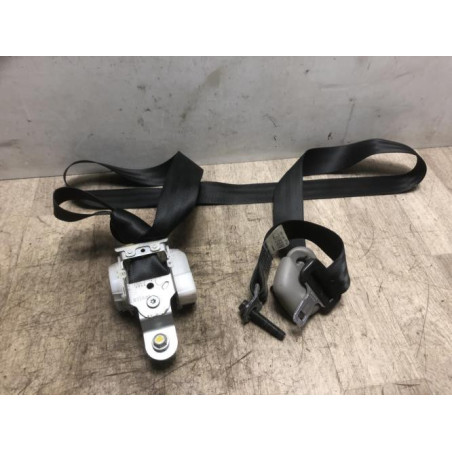 Ceinture arriere gauche NISSAN NAVARA 1 PHASE 1 d’occasion