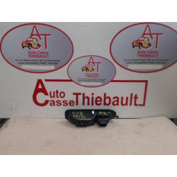 Interrupteur de leve vitre avant droit RENAULT CLIO III PHASE 2 d’occasion
