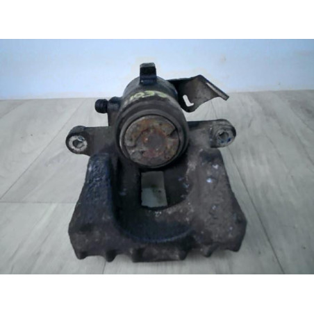 Etrier avant gauche (freinage) VOLKSWAGEN GOLF 4 d’occasion