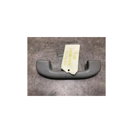 Poignee de maintien avant gauche NISSAN NAVARA 1 PHASE 1 d’occasion