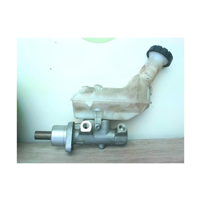 Maitre cylindre (freinage) RENAULT CLIO 3 PHASE 1 d’occasion