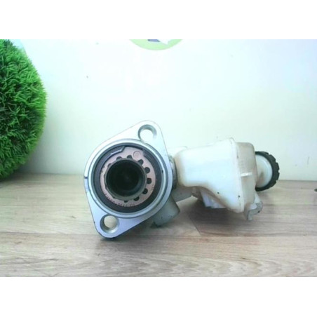 Maitre cylindre (freinage) RENAULT CLIO 3 PHASE 1 d’occasion