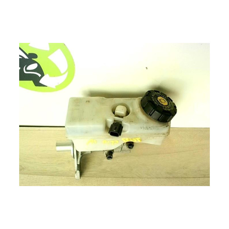 Maitre cylindre (freinage) RENAULT CLIO 4 PHASE 1 d’occasion