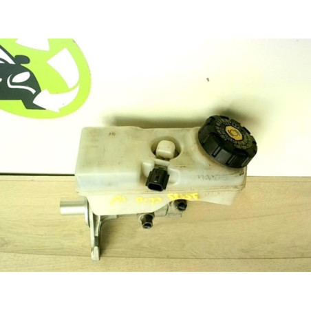 Maitre cylindre (freinage) RENAULT CLIO 4 PHASE 1 d’occasion